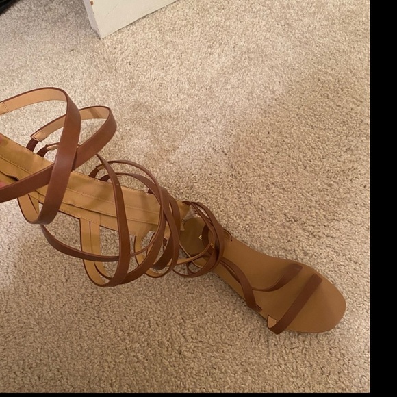 Gladiator sandals - Picture 1 of 2